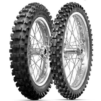 Pneus-para-moto-Pirelli-Scorpion-MX32-modelos-110-90-19-e-80-100-21-com-design-para-terrenos-off-road-