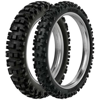 Pneu-moto-TT-R-230-Rinaldi-110-100-18-e-90-90-21-ideal-para-trilhas-e-terrenos-acidentados-
