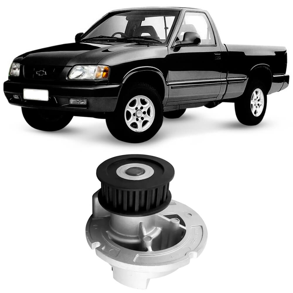 Bomba d'água Indisa com Chevrolet S10 ao fundo
