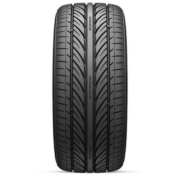 Kit-com-2-pneus-Hankook-Aro-15-195-50R15-Ventus-V12-Evo-K110-com-banda-de-rodagem-esportiva.-Ideal-para-desempenho-em-estrada.